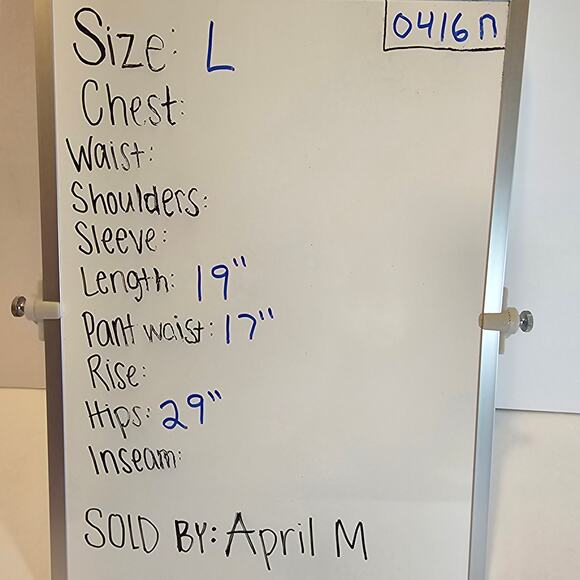 Francesca's Alya Woman size L Red Gauze Floral Embroidered Flowy Mini Skirt Boho - Picture 8 of 8